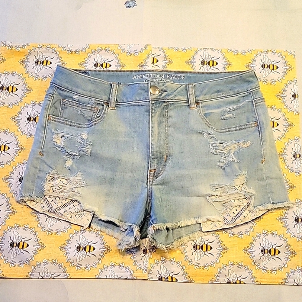 American Eagle Outfitters, 14, Hi-Rise Shortie